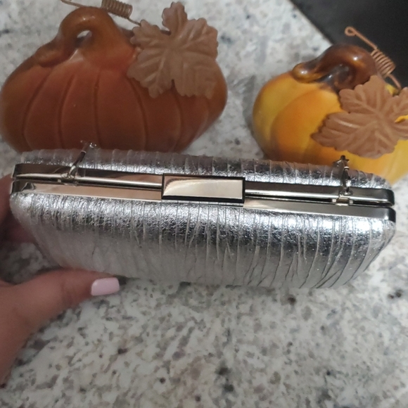 Evening Clutch 👛 - Picture 2 of 4